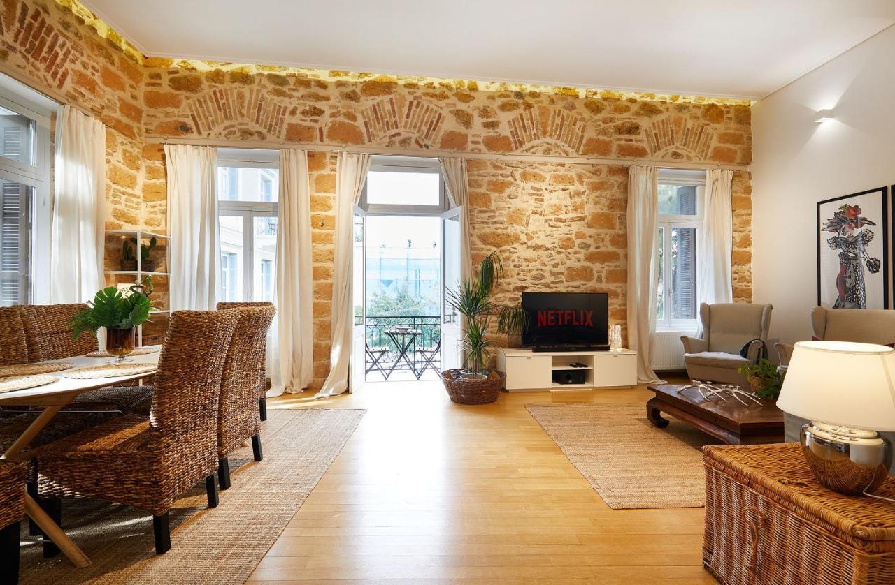 Chloe Boutique Apartments Plaka أثينا المظهر الخارجي الصورة