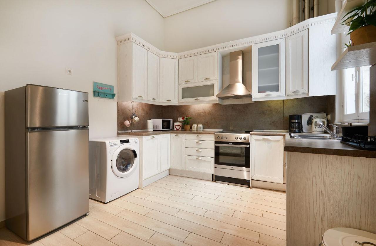 Chloe Boutique Apartments Plaka أثينا المظهر الخارجي الصورة