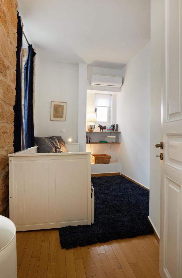 Chloe Boutique Apartments Plaka أثينا المظهر الخارجي الصورة