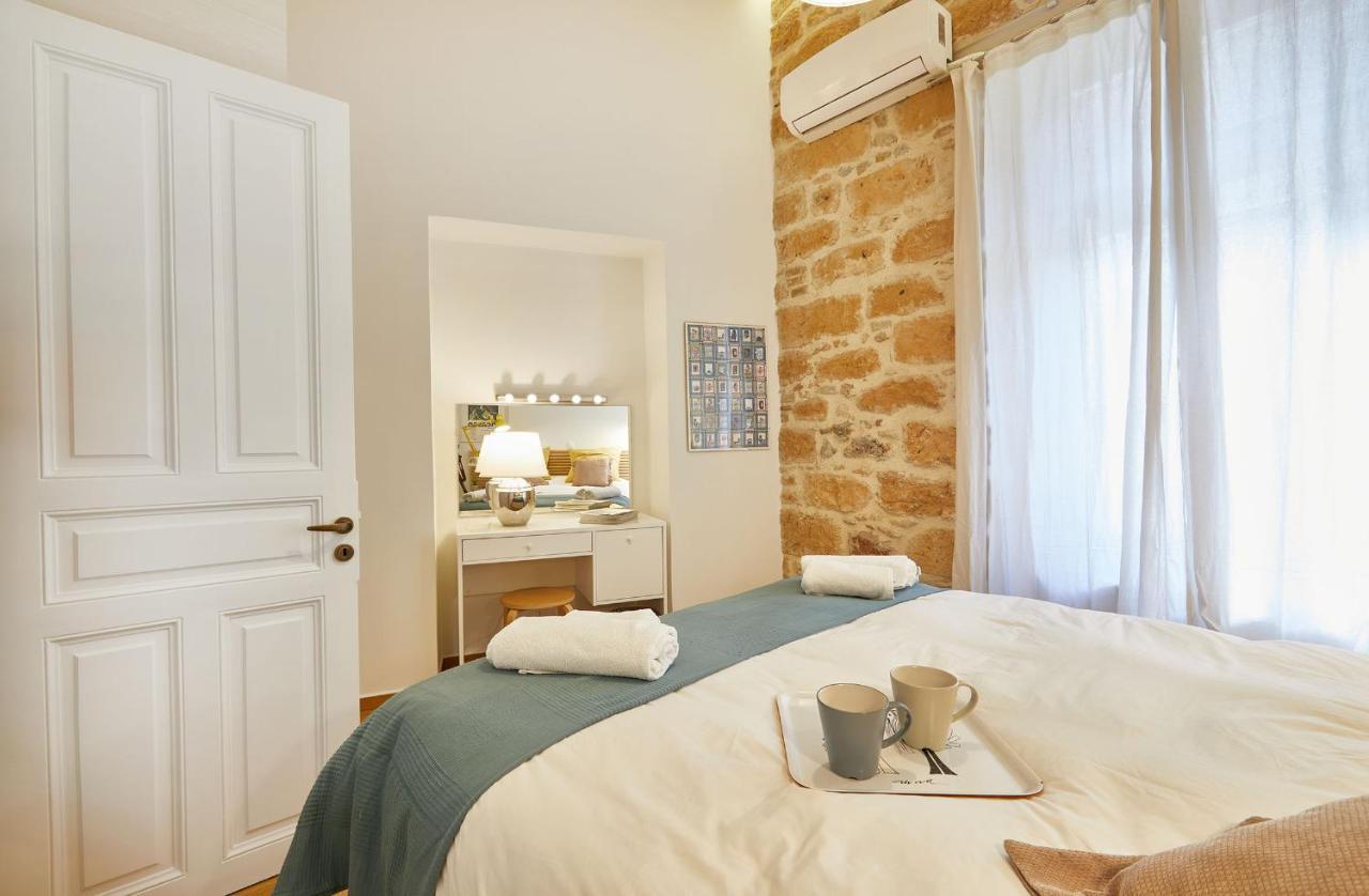 Chloe Boutique Apartments Plaka أثينا المظهر الخارجي الصورة